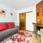 Basic Comfort Poeta Marquina 2º 2027 Hotell *