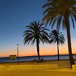 Hotell Basic Comfort Poeta Marquina 2º 2027 *